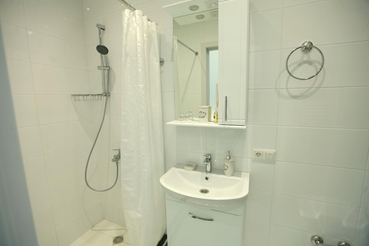 Diplomat Apartment Тбилиси Екстериор снимка