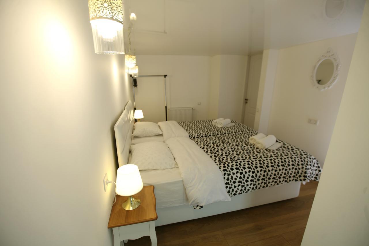 Diplomat Apartment Тбилиси Екстериор снимка