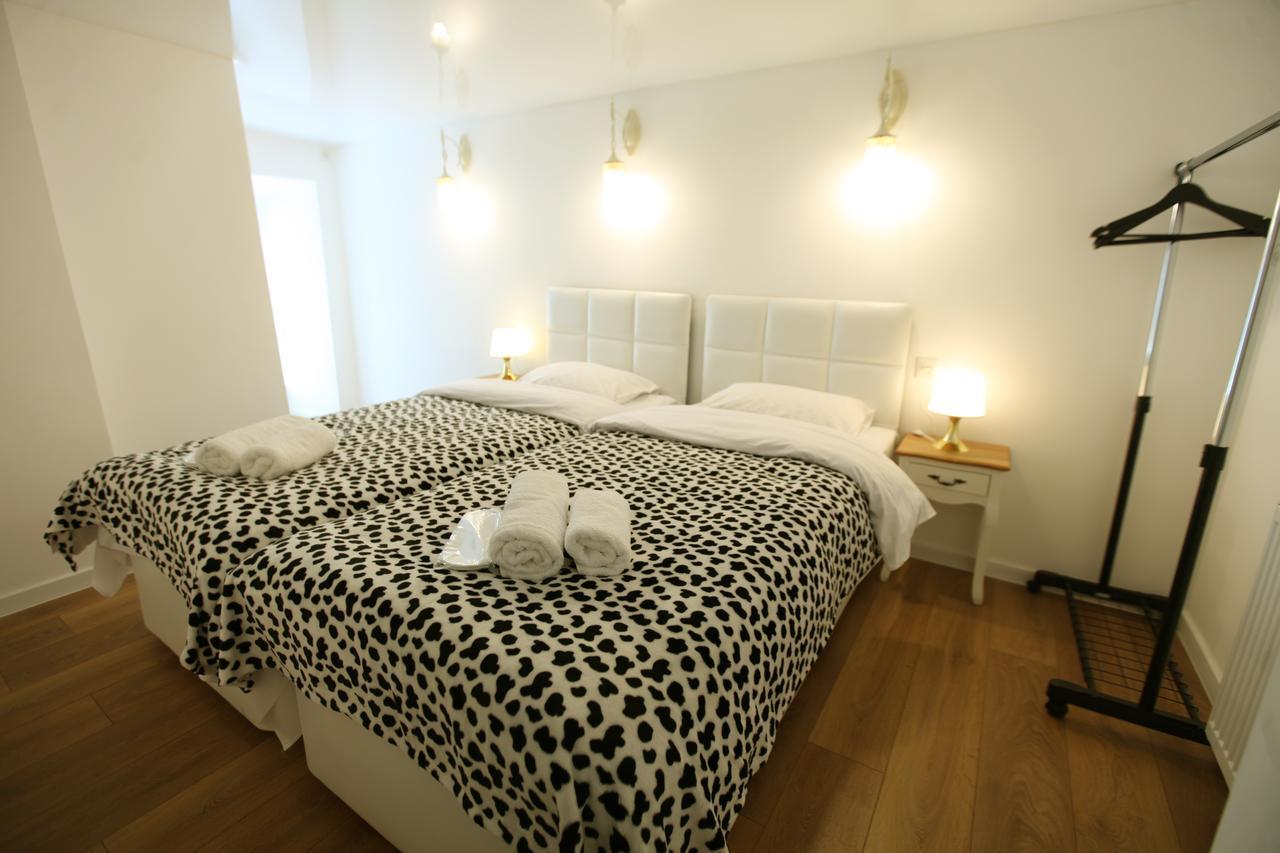 Diplomat Apartment Тбилиси Екстериор снимка