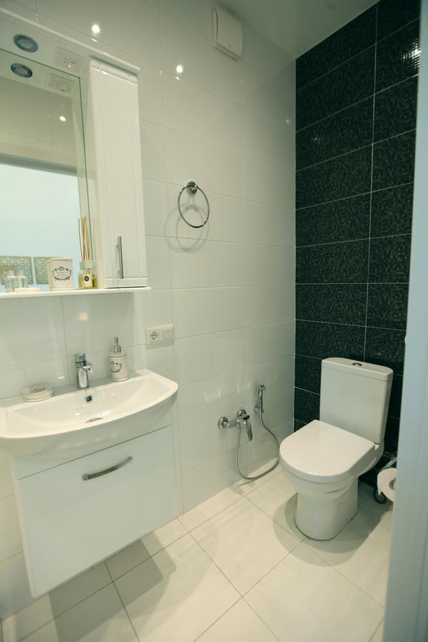 Diplomat Apartment Тбилиси Екстериор снимка