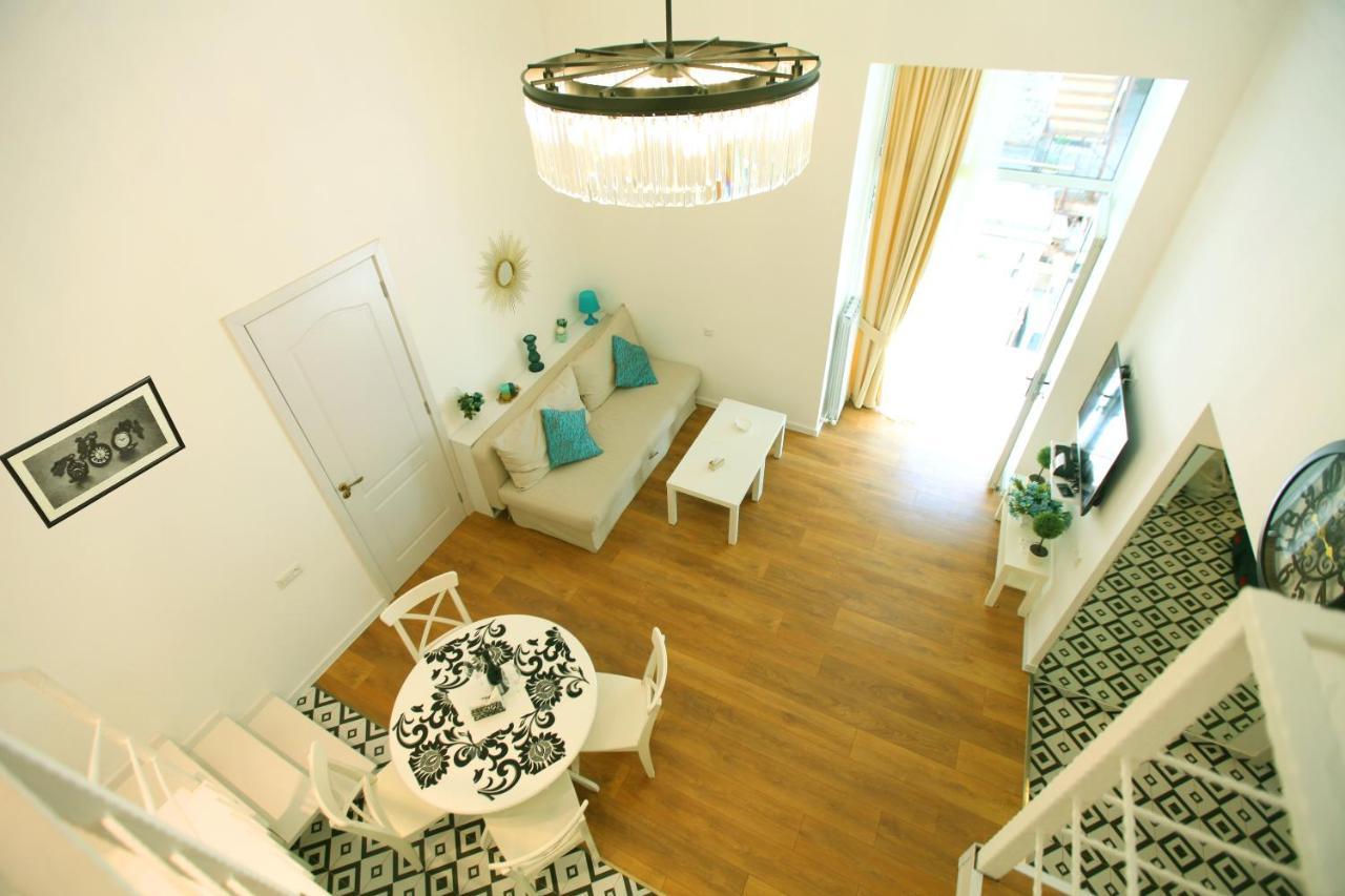 Diplomat Apartment Тбилиси Екстериор снимка